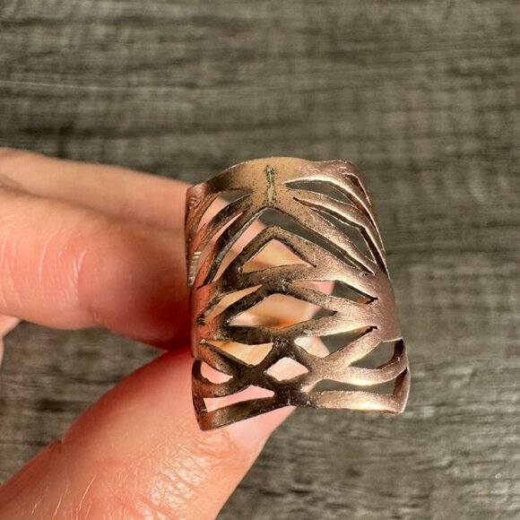 Y2K Boho Rose Gold-Tone Adjustable Statement Ring – Cutout Wide Band - Picture 8 of 16